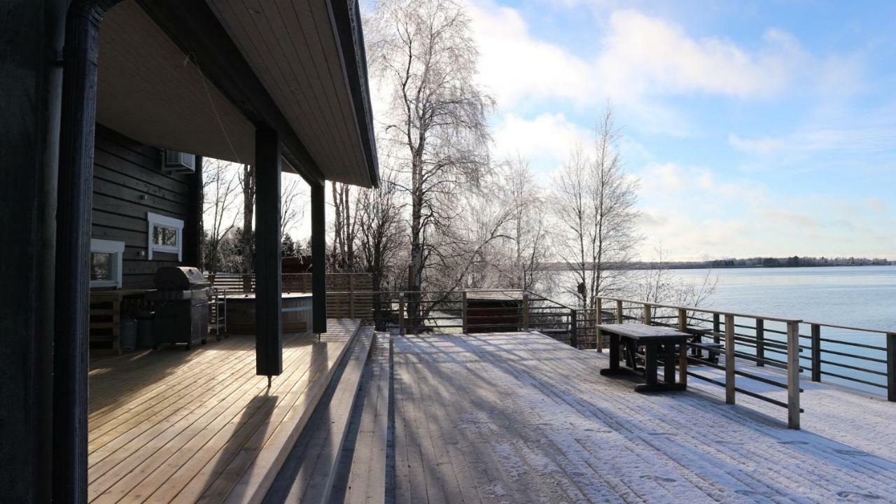 Riverside Cottage Aalto Borealis Кеминмаа Экстерьер фото